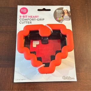 Wilton 8 Bit Heart Comfort Grip Cookie Bakery Cutter Rosanna Pansino
